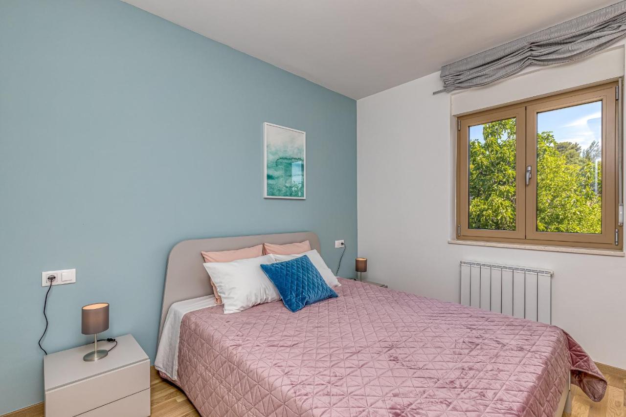 Apartment Stoja Πούλα Εξωτερικό φωτογραφία